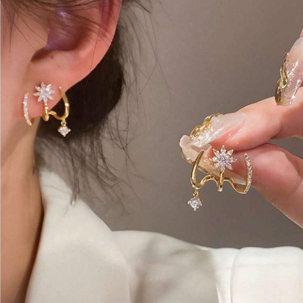 BRAND NEW 18K Gold Plated Ear Wrap Crawler Earrings 1pair